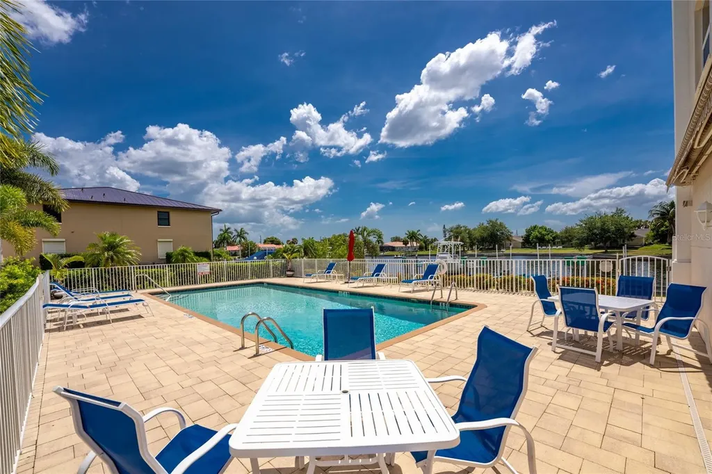 268 Lewis Circle Punta Gorda FL 33950