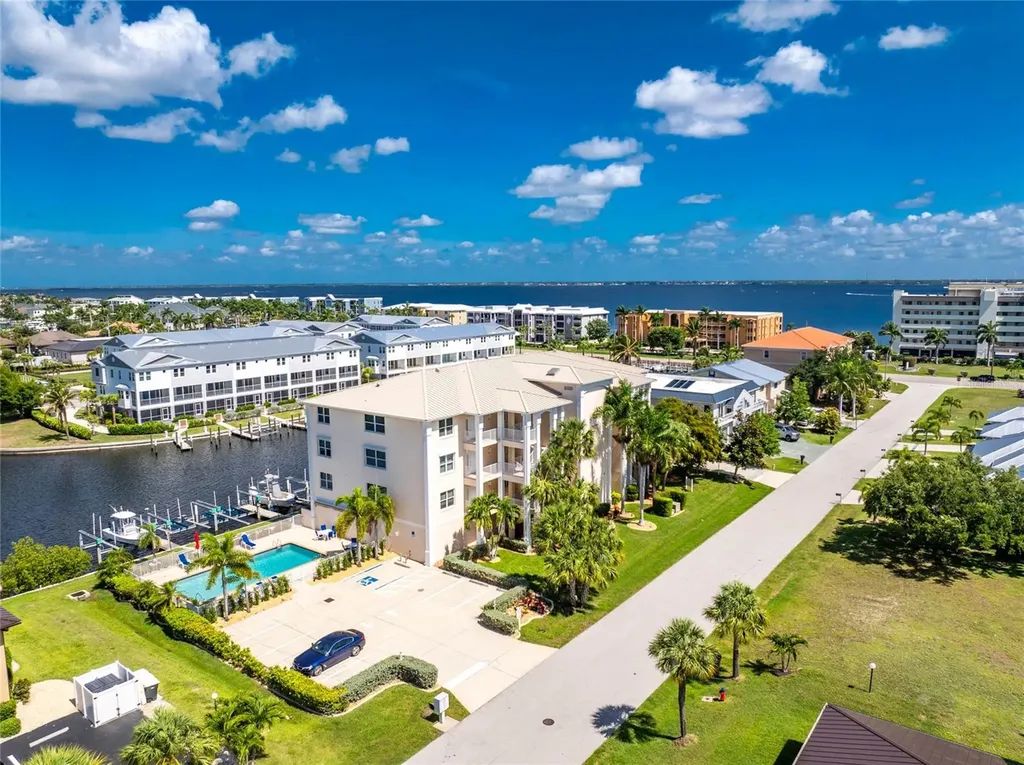 268 Lewis Circle Punta Gorda FL 33950