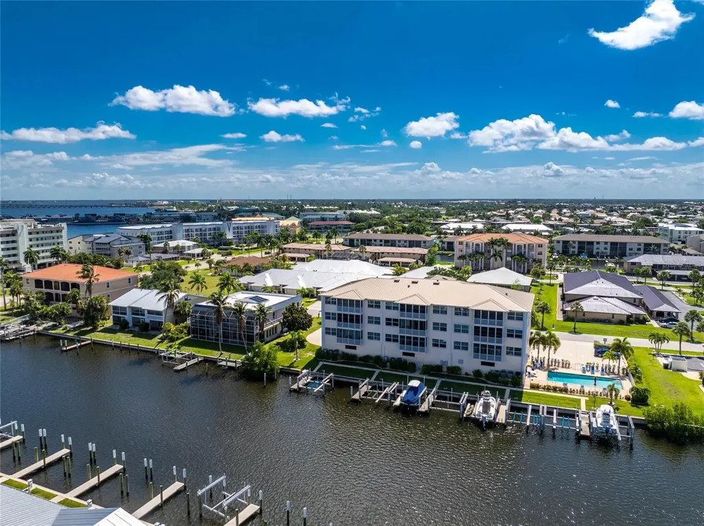 268 Lewis Circle Punta Gorda FL 33950