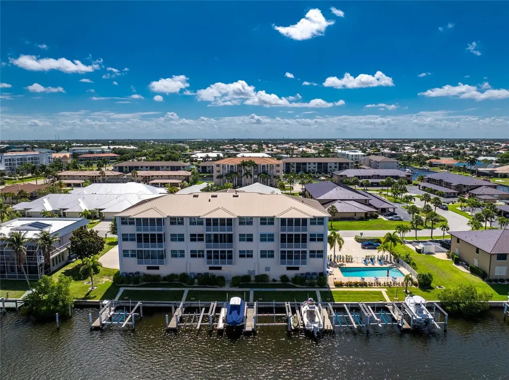 268 Lewis Circle Punta Gorda FL 33950