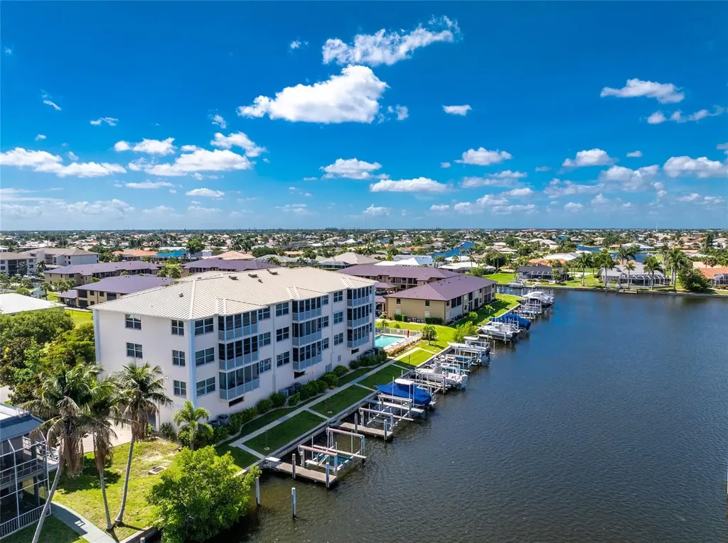 268 Lewis Circle Punta Gorda FL 33950