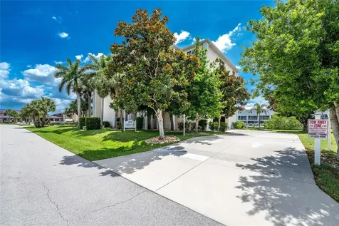 268 Lewis Circle Punta Gorda FL 33950