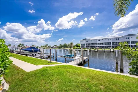 268 Lewis Circle Punta Gorda FL 33950