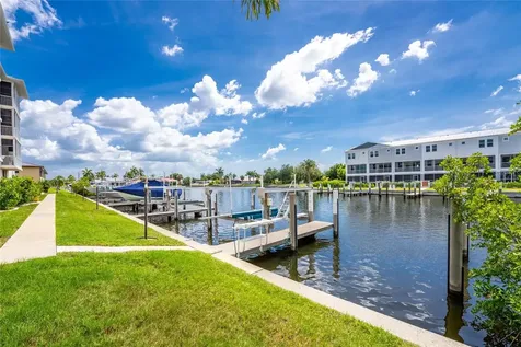 268 Lewis Circle Punta Gorda FL 33950