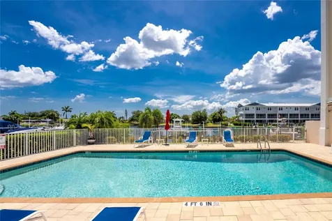 268 Lewis Circle Punta Gorda FL 33950