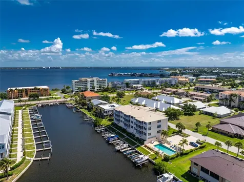 268 Lewis Circle Punta Gorda FL 33950