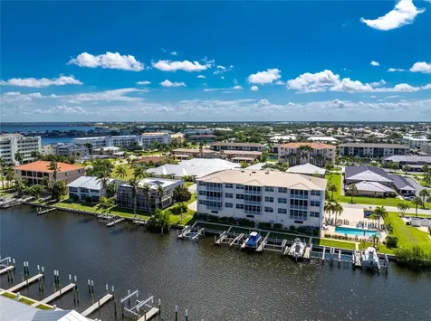 268 Lewis Circle Punta Gorda FL 33950