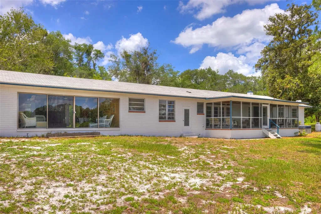 33 Willow Lane Deland FL 32724