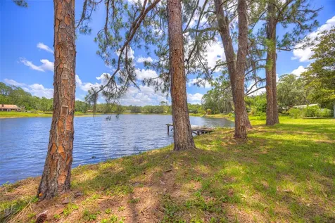 33 Willow Lane Deland FL 32724
