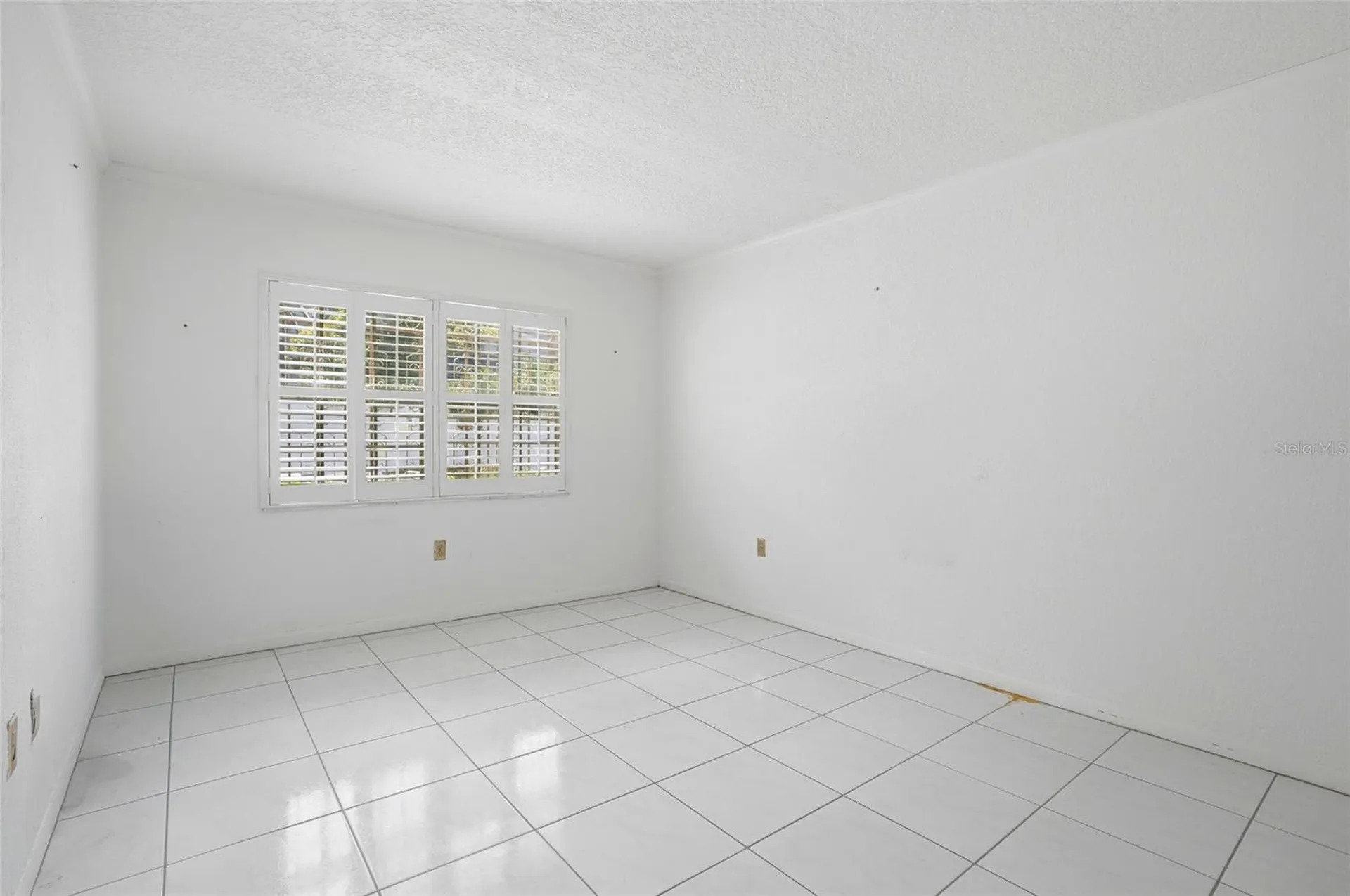 4715 Christa Court Tampa FL 33614