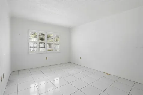 4715 Christa Court Tampa FL 33614