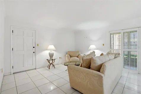 4715 Christa Court Tampa FL 33614