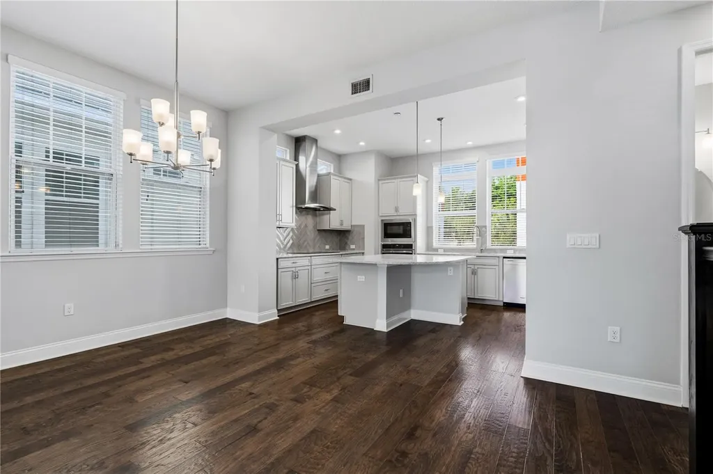 858 N Thornton Avenue Orlando FL 32803