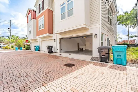 858 N Thornton Avenue Orlando FL 32803