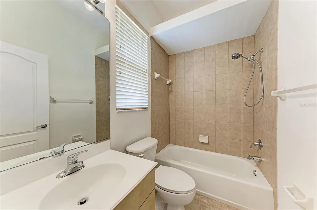 5605 Lake Paddock Circle Parrish FL 34219