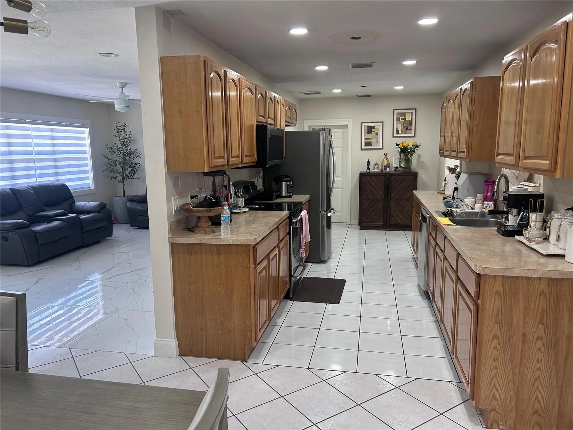 3004 W Robson Street Tampa FL 33614