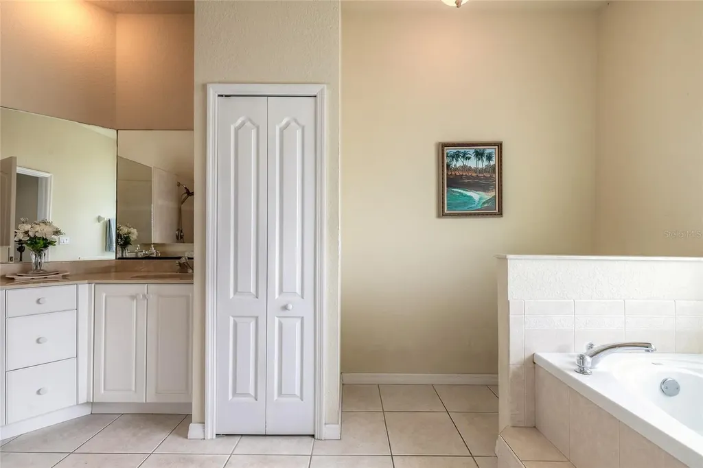8 Lamoyne Lane Palm Coast FL 32137