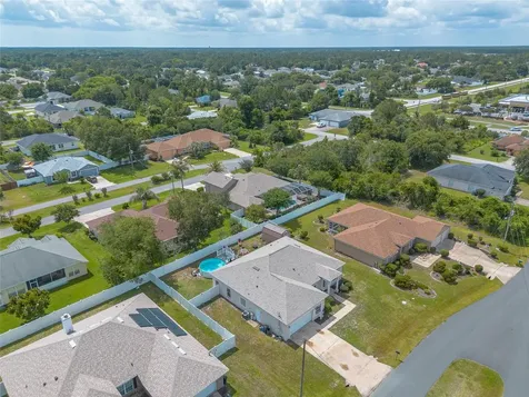 8 Lamoyne Lane Palm Coast FL 32137