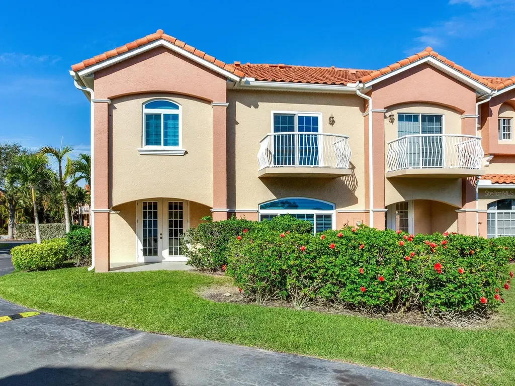 6302 Vista Verde Drive E St Petersburg FL 33707