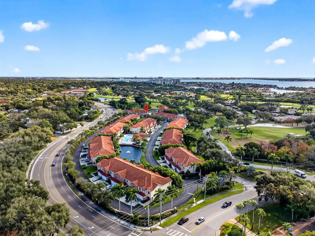 6302 Vista Verde Drive E St Petersburg FL 33707