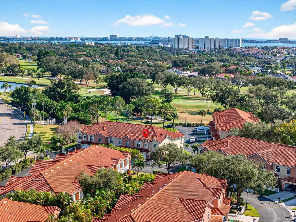 6302 Vista Verde Drive E St Petersburg FL 33707