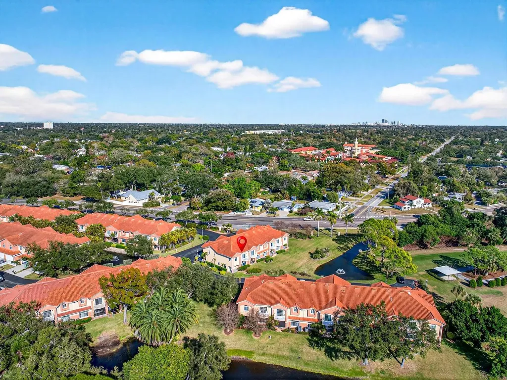 6302 Vista Verde Drive E St Petersburg FL 33707