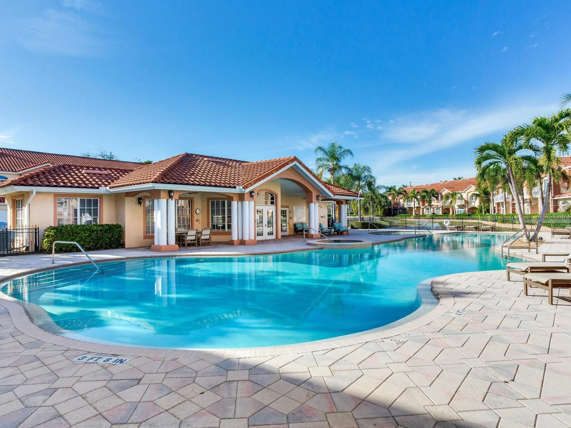 6302 Vista Verde Drive E St Petersburg FL 33707