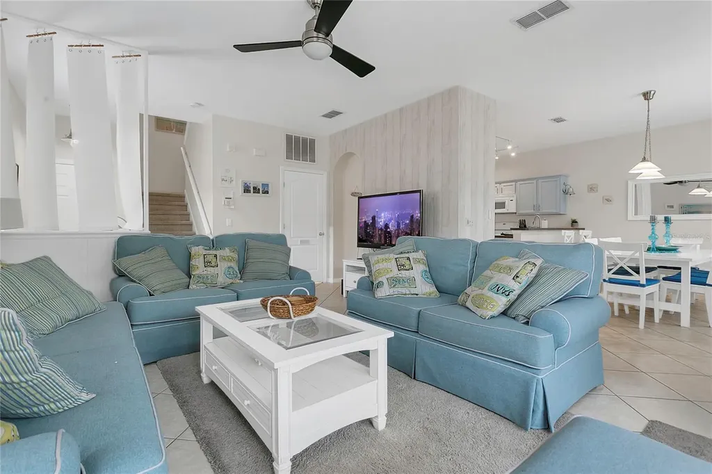 178 Hammock Court Davenport FL 33896