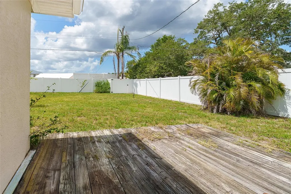22129 Rochester Avenue Port Charlotte FL 33952