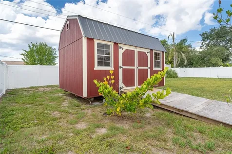 22129 Rochester Avenue Port Charlotte FL 33952