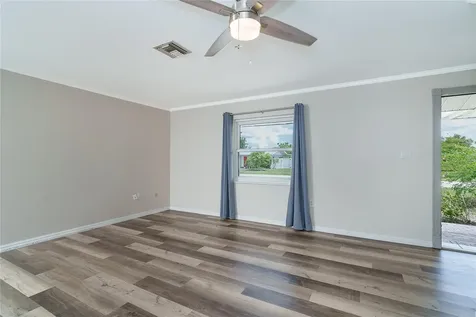 22129 Rochester Avenue Port Charlotte FL 33952