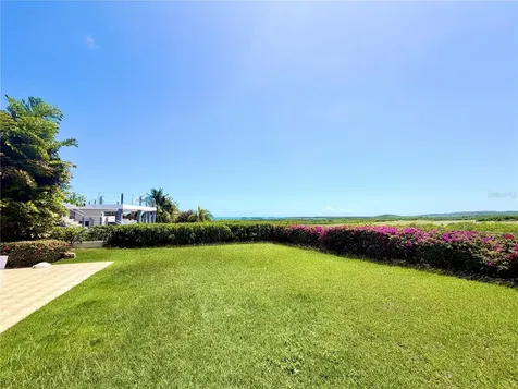 . Villas De Bahia Lajas PR 00667