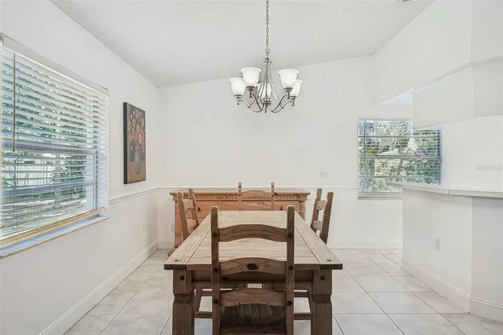 126 S Saint Cloud Avenue Valrico FL 33594