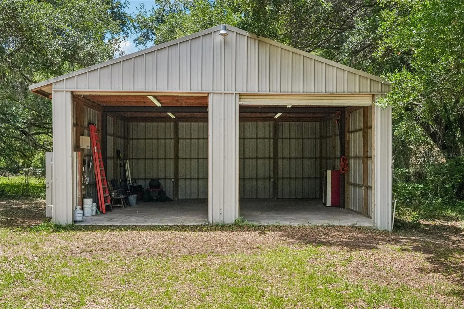 126 S Saint Cloud Avenue Valrico FL 33594