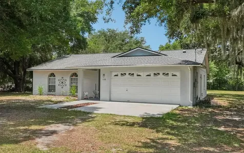 126 S Saint Cloud Avenue Valrico FL 33594