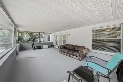 126 S Saint Cloud Avenue Valrico FL 33594
