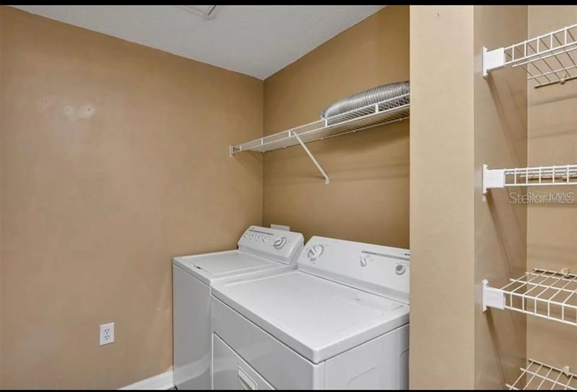 12102 Poppy Field Lane Orlando FL 32837