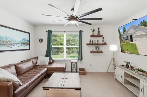 660 Hickory Course Loop Ocala FL 34472