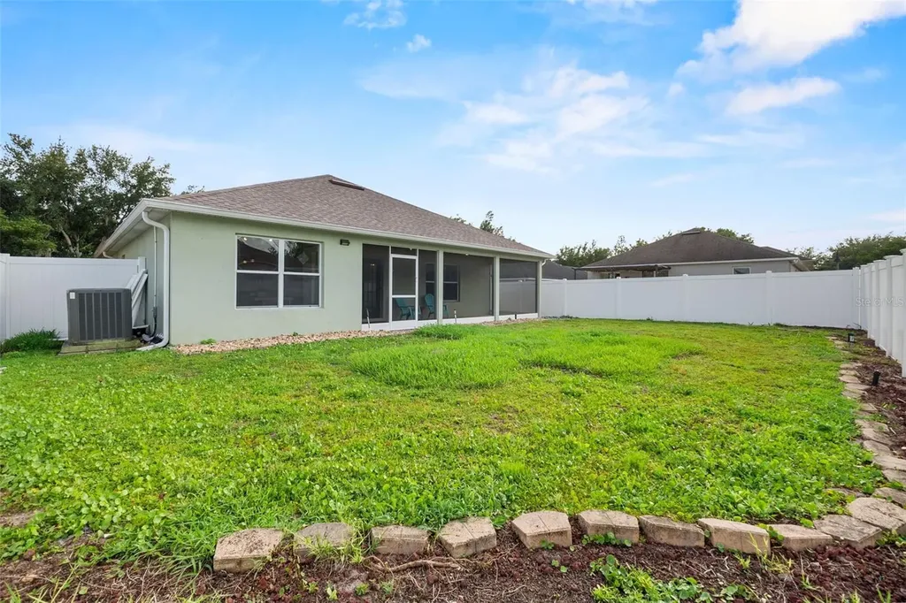 2330 Plantation Oak Drive Orlando FL 32824