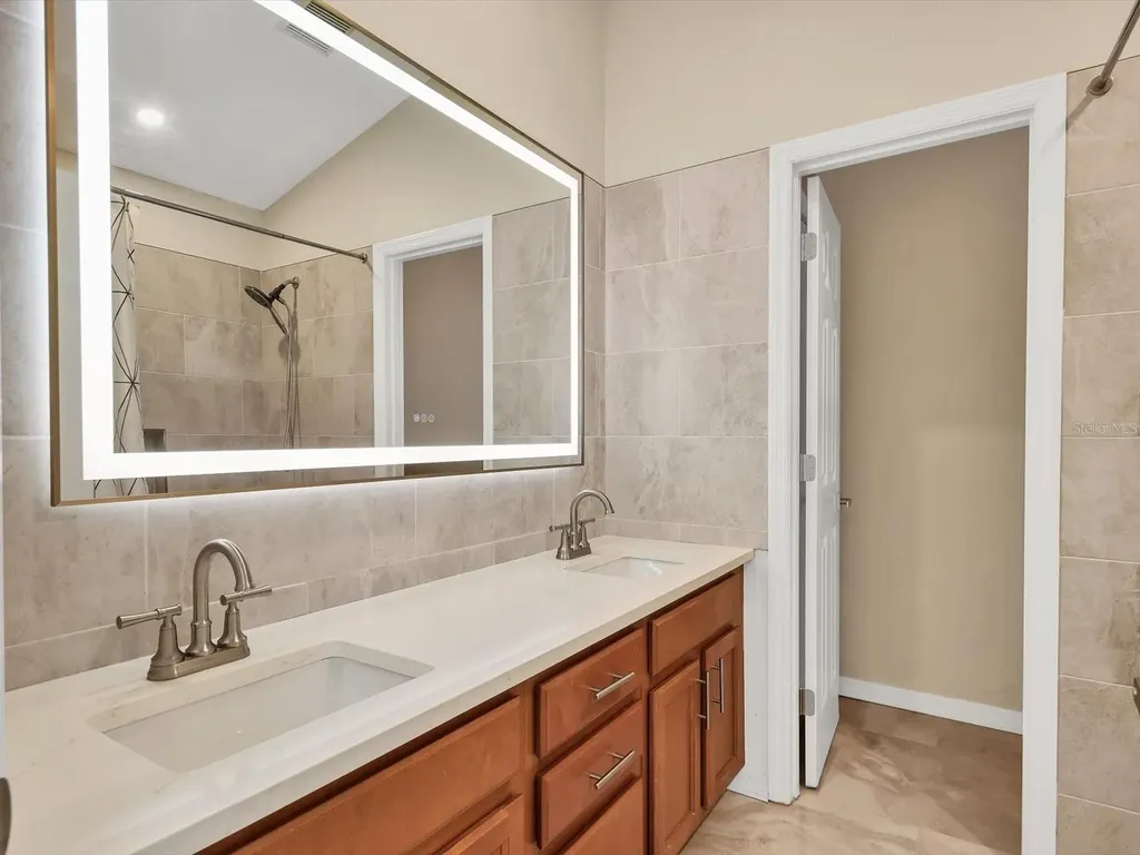 14909 Skip Jack Loop Lakewood Ranch FL 34202