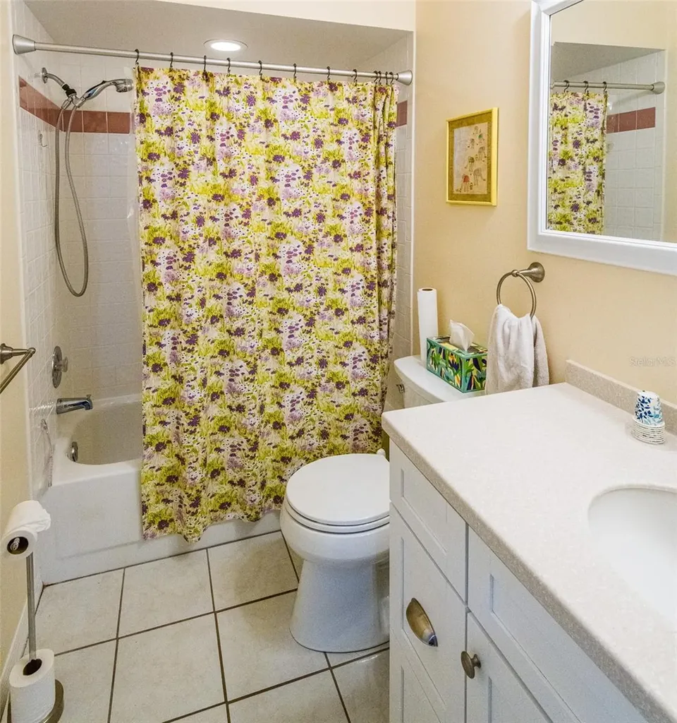 5658 Sheffield Greene Circle Sarasota FL 34235