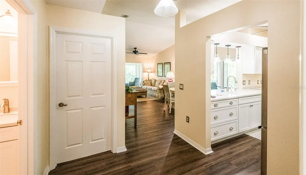 5658 Sheffield Greene Circle Sarasota FL 34235