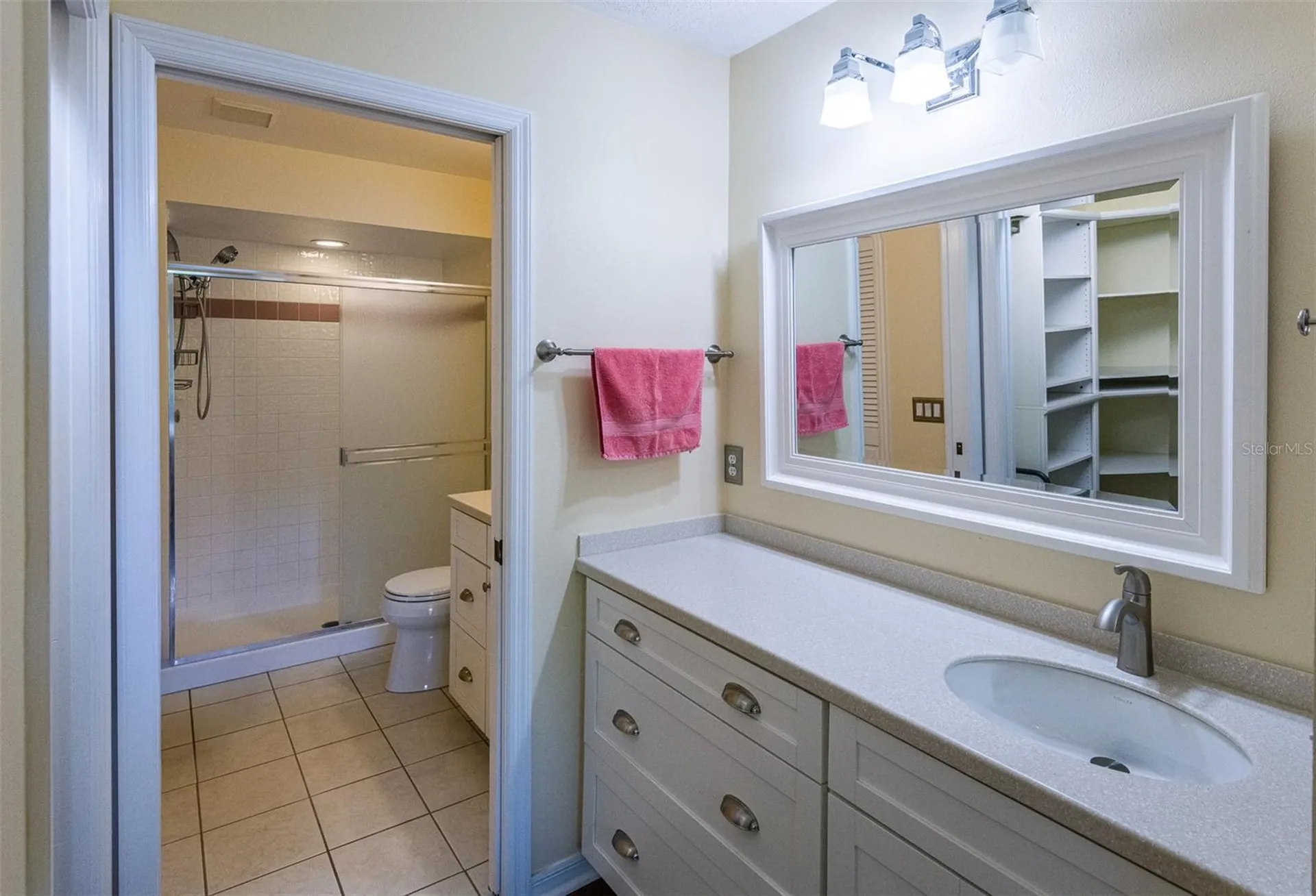 5658 Sheffield Greene Circle Sarasota FL 34235