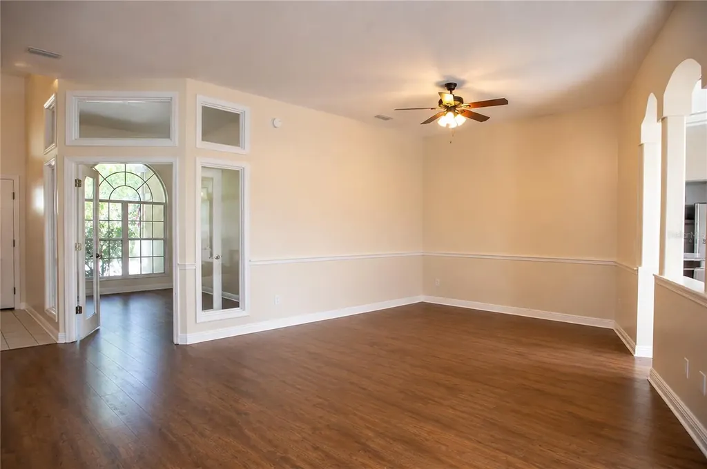 5622 Glencrest Boulevard Tampa FL 33625