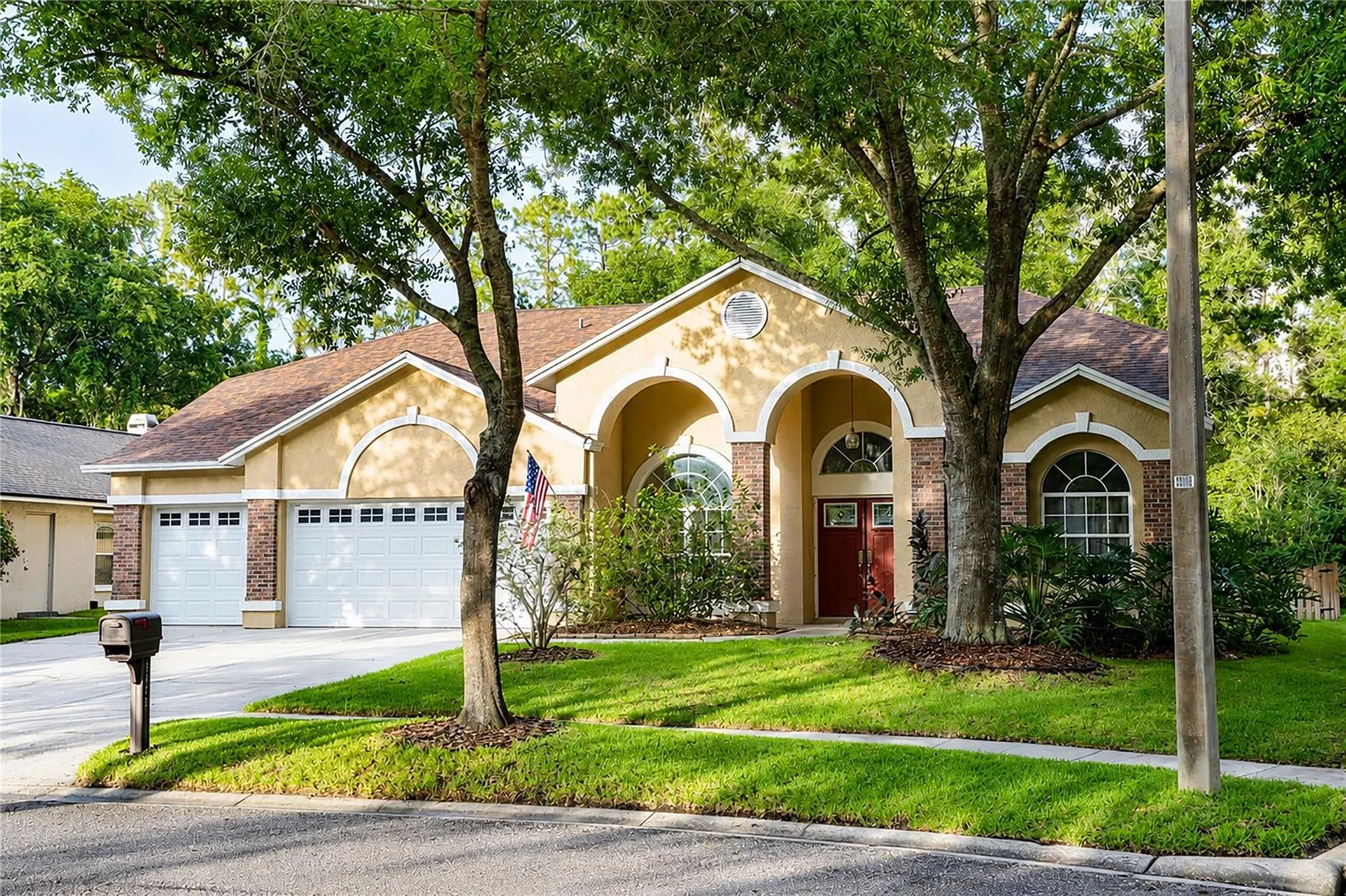 5622 Glencrest Boulevard Tampa FL 33625