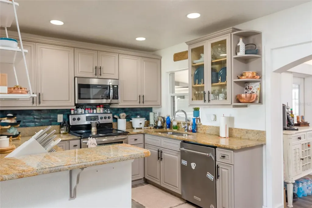 503 Hedge Row Road Brandon FL 33510
