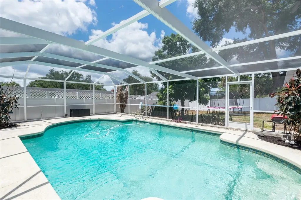 503 Hedge Row Road Brandon FL 33510