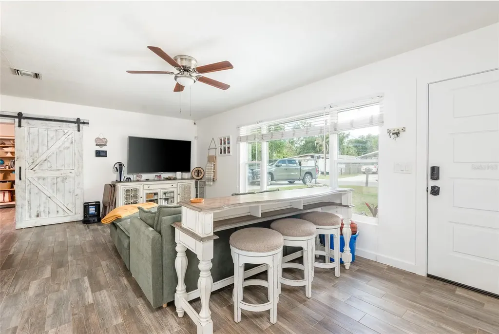 503 Hedge Row Road Brandon FL 33510