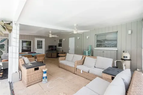 503 Hedge Row Road Brandon FL 33510