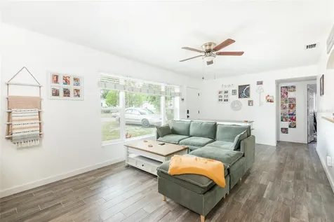 503 Hedge Row Road Brandon FL 33510